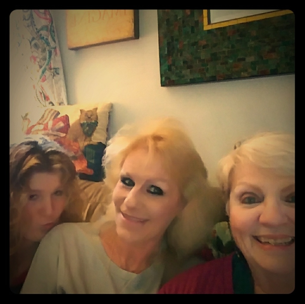 Meet your Posher, Anissa